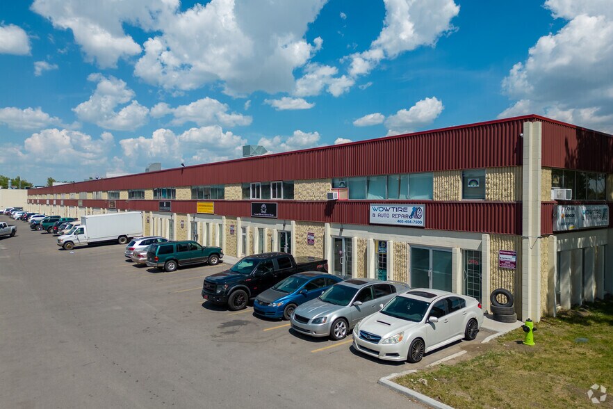 Primary Photo Of 1420 40th Ave NE, Calgary Warehouse For Sale