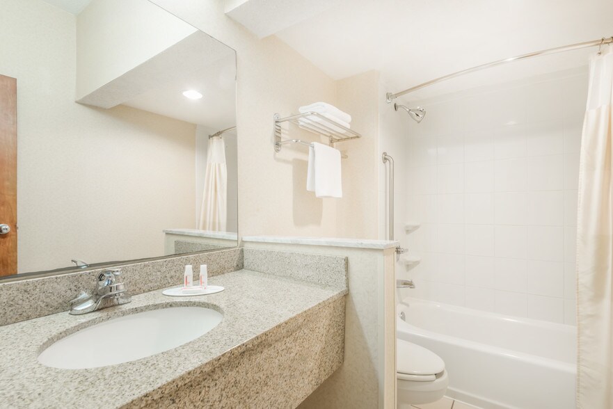 More Photos Of 2317 N State Road 3, Greensburg Hotel For Sale