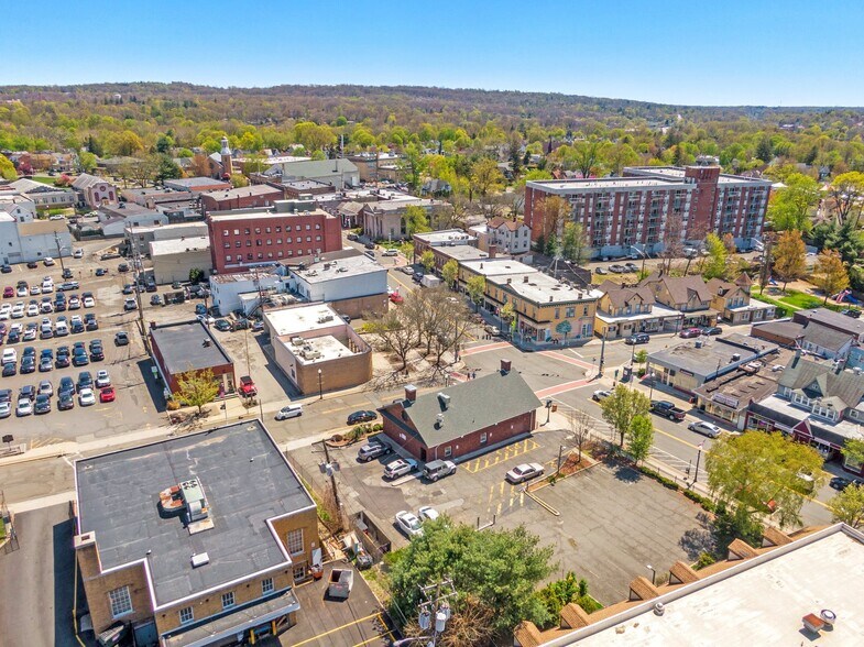 More Photos Of 50 Lafayette Ave, Suffern Freestanding For Lease