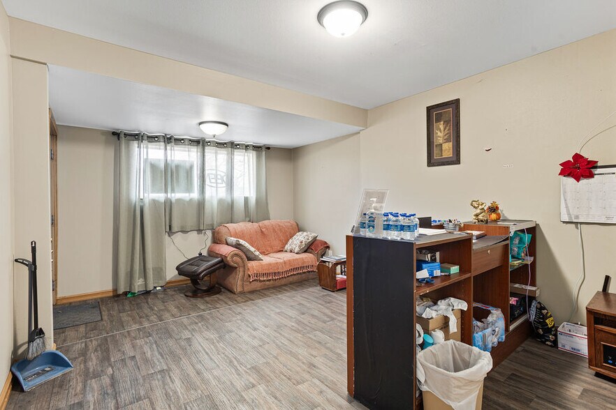 More Photos Of 2001 8th Ave SE, Minot General Retail For Sale