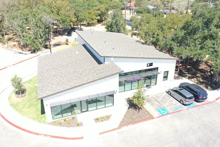 More Photos Of 1721-1745 Sam Bass Road, Round Rock Office For Lease