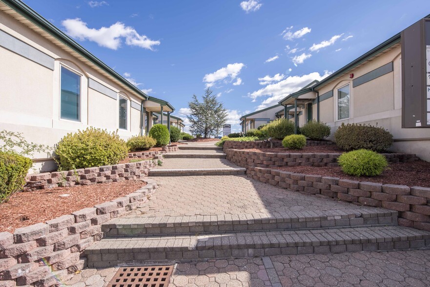 Primary Photo Of 17-19 S Main St, Manville Loft Creative Space For Lease