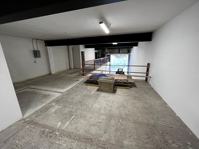 More Photos Of 2121 James Ave, South Lake Tahoe Warehouse For Lease