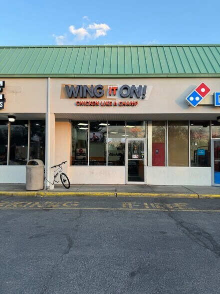 More Photos Of 1600 E Saint Georges Ave, Linden Restaurant For Sale