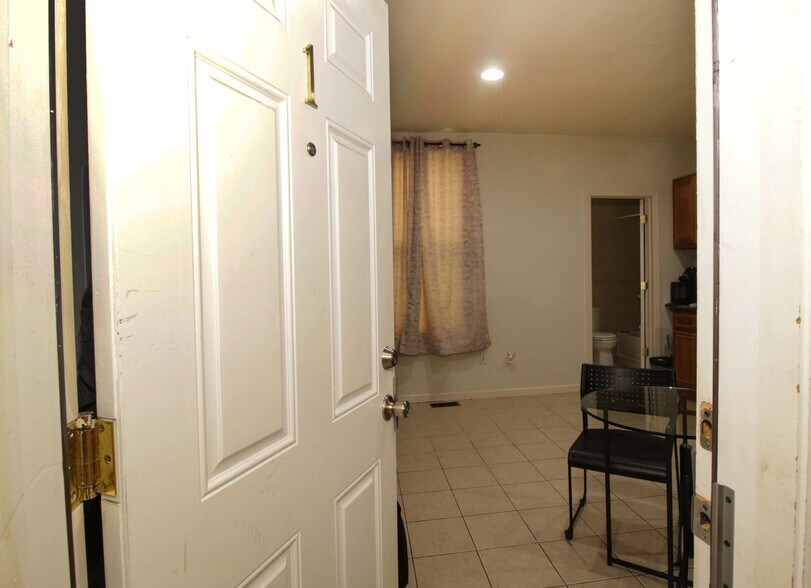 More Photos Of 201 Hackensack Plank Rd, Weehawken Restaurant For Sale