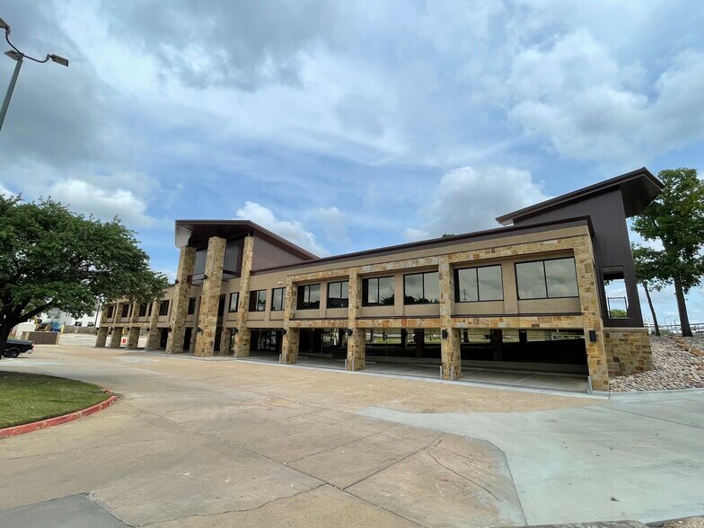 Primary Photo Of 511 University Dr E, College Station Office For Lease