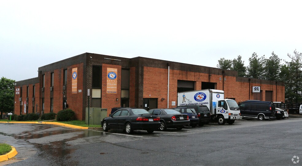 More Photos Of 7631 Fullerton Rd, Springfield Warehouse For Lease