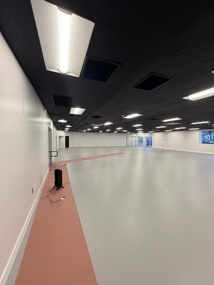 More Photos Of 611 Dutchess Tpke, Poughkeepsie Freestanding For Lease