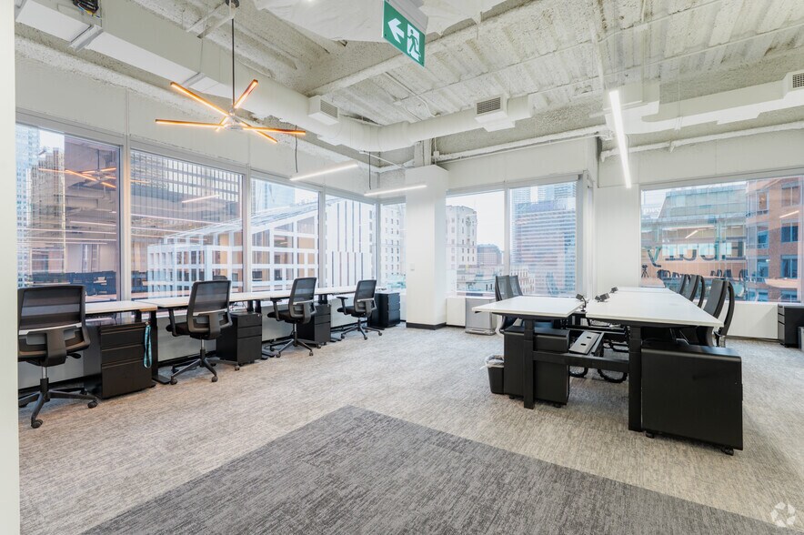 More Photos Of 70 York St, Toronto Office For Lease