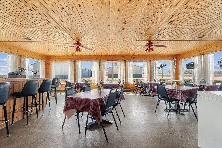 More Photos Of 28534 U.S. 18, Mc Gregor General Retail For Sale