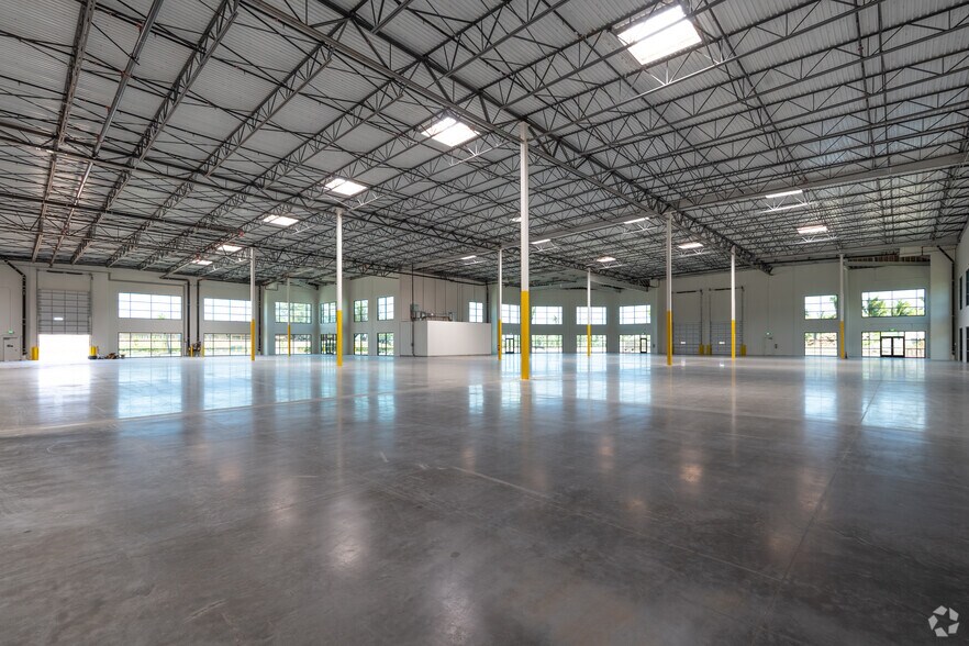 More Photos Of 250 Lauo Loop, Kahului Warehouse For Lease
