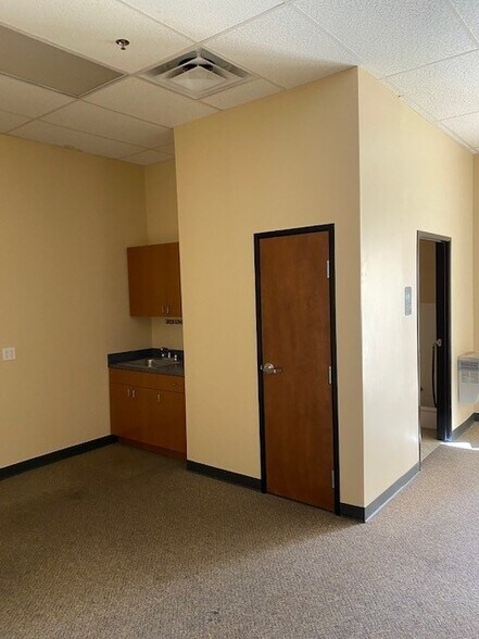 More Photos Of S 24th St @ Baseline Rd, Phoenix Unknown For Lease