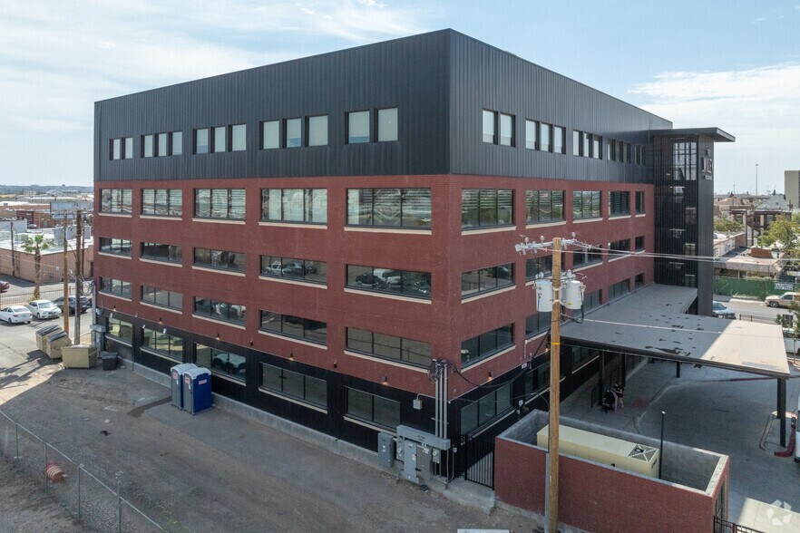 More Photos Of 1125 Texas Ave, El Paso Medical For Sale