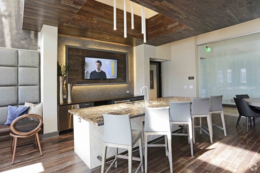 More Photos Of 5200 N O'Connor Blvd, Irving Unknown For Lease