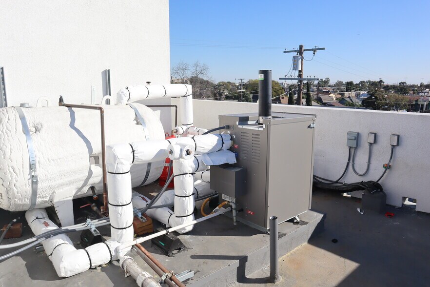 More Photos Of 4821 Compton Ave, Los Angeles Apartments For Sale