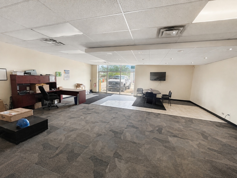More Photos Of 3912 84th Ave, Leduc Warehouse For Lease