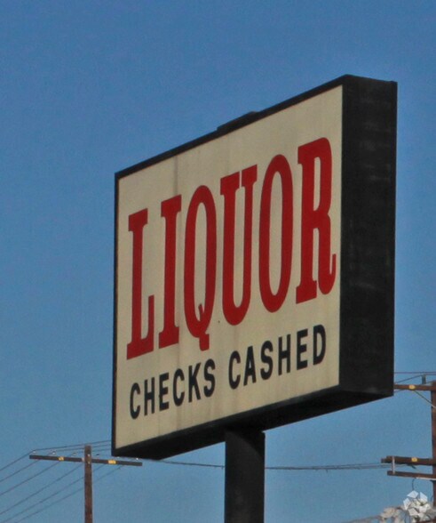 More Photos Of 1601 S Alameda St, Los Angeles Convenience Store For Sale