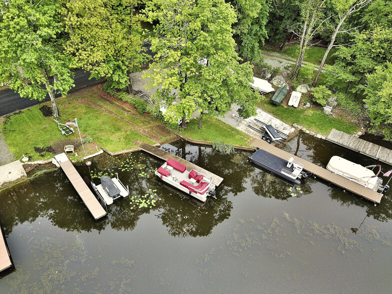 More Photos Of 120 Brady Rd, Lake Hopatcong Restaurant For Sale