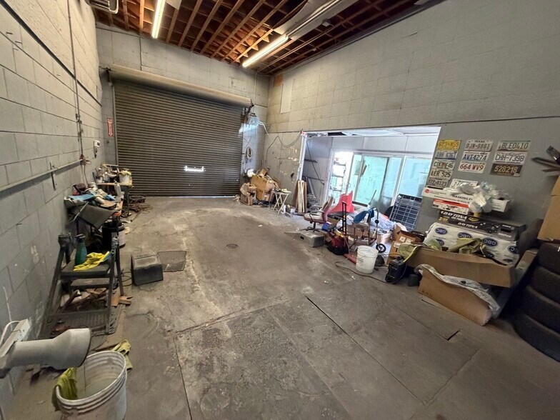 More Photos Of 201 S Bedford St, La Habra Land For Lease