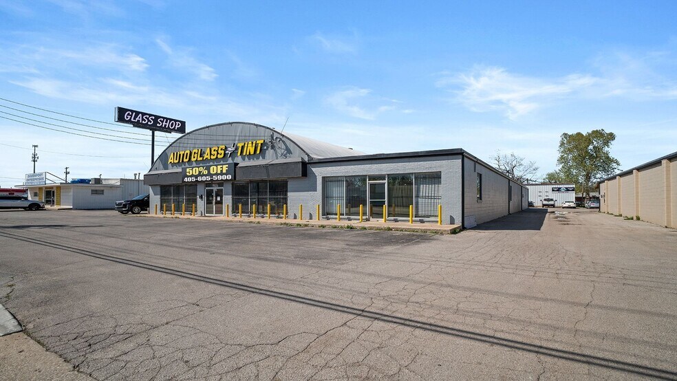 More Photos Of 4621 NW 10th St, Oklahoma City Industrial For Sale