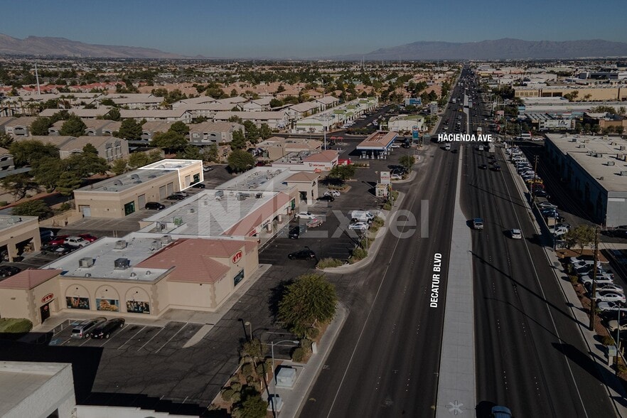 More Photos Of 5351 S Decatur Blvd, Las Vegas Auto Repair For Lease