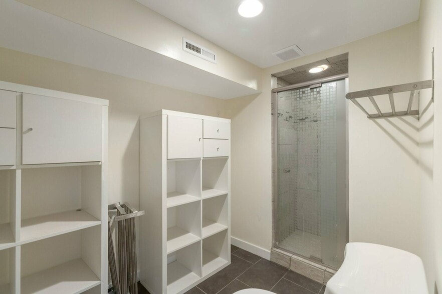 More Photos Of 745 Federal Blvd, Denver Office Residential For Sale