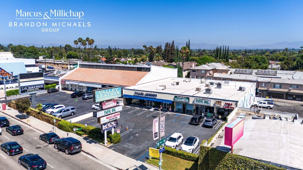 Primary Photo Of 15603-15607 Ventura Blvd, Encino General Retail For Sale