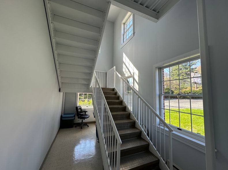 More Photos Of 1027 Pompton Ave, Cedar Grove Medical For Sale