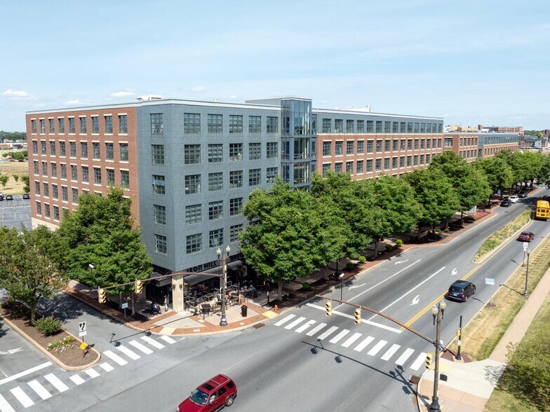 More Photos Of 701 Harrisburg Ave, Lancaster Dormitory For Lease