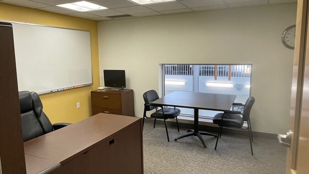 More Photos Of 4638 Centre Ave, Pittsburgh Office For Lease