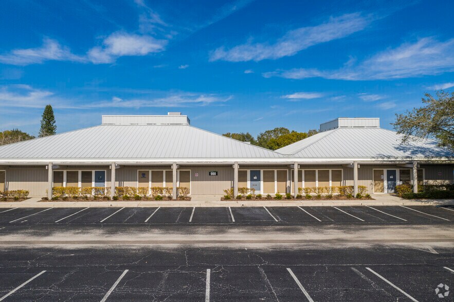 More Photos Of 2901 W Busch Blvd, Tampa Unknown For Lease