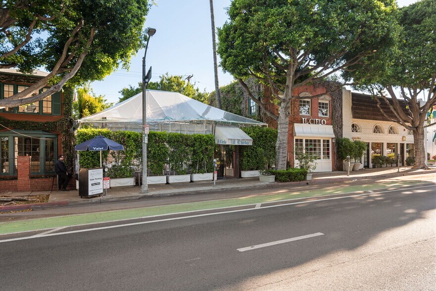 More Photos Of , Beverly Hills Unknown For Sale