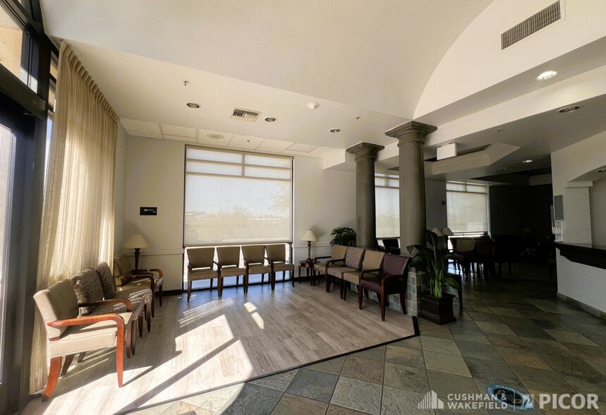 More Photos Of 2260 W Orange Grove Rd, Tucson Medical For Lease