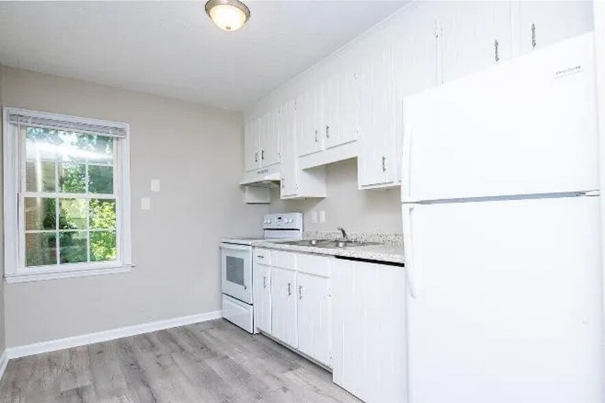 More Photos Of 520 Suburb St, Rocky Mount Apartments For Sale