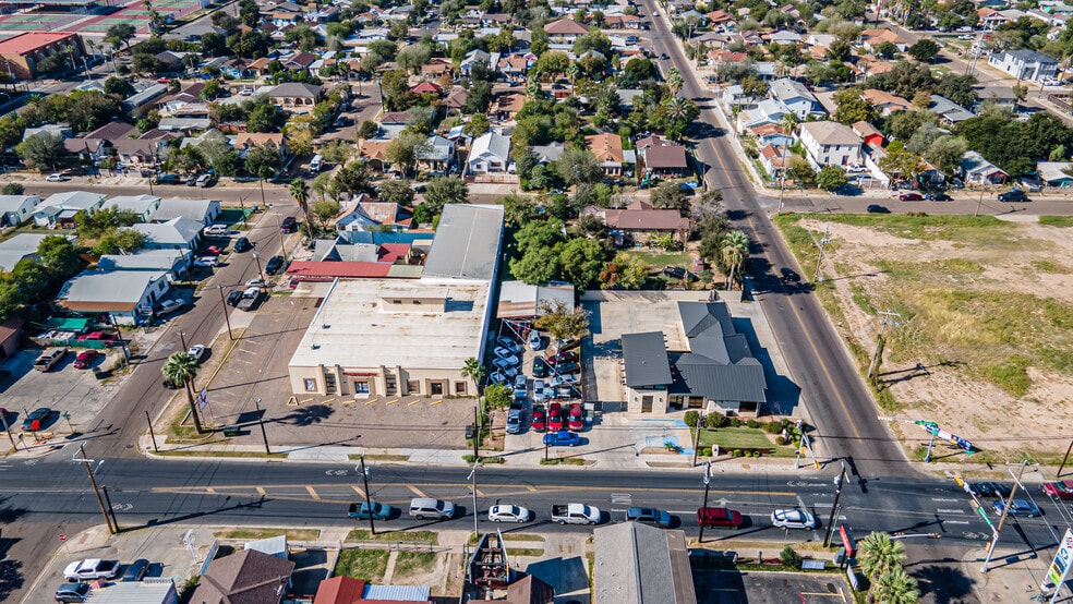 More Photos Of 2608 San Bernardo Ave, Laredo Office For Sale