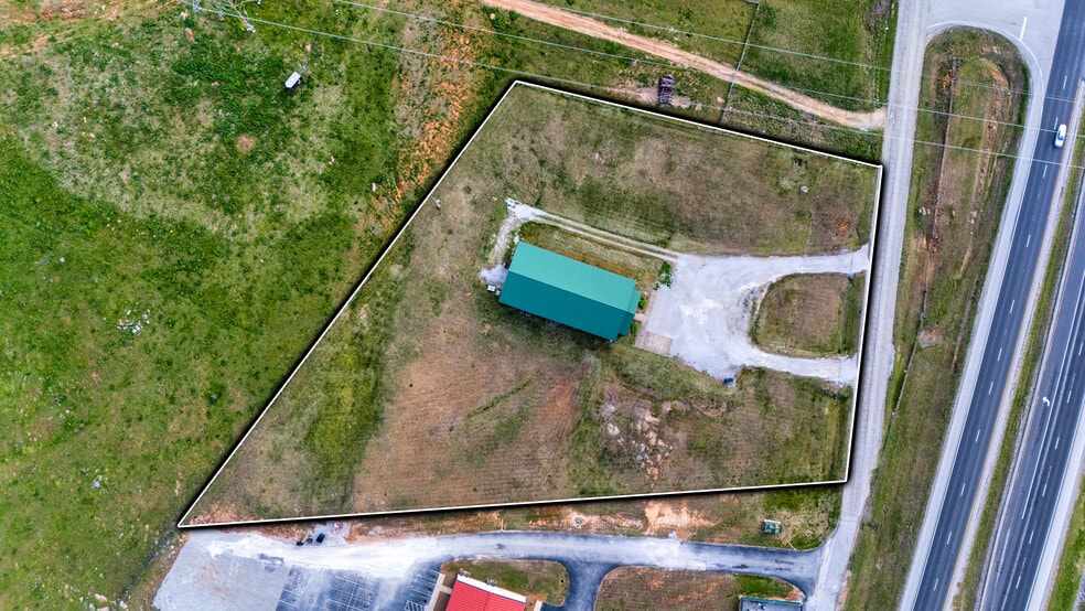 More Photos Of 420 Farmers Dr, Russellville General Retail For Sale