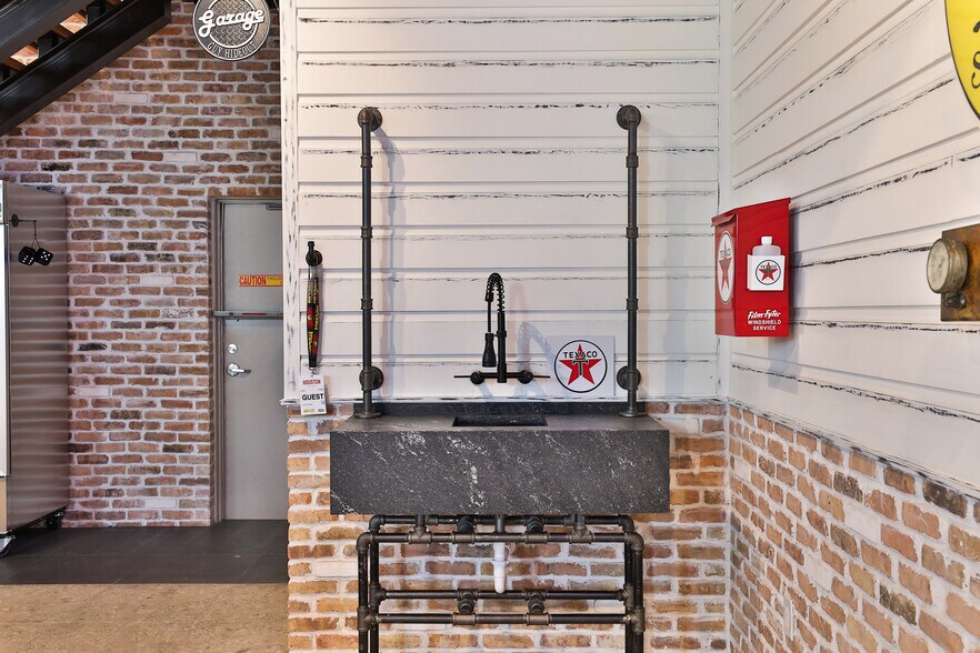 More Photos Of 1435 FM 1463 Rd, Katy Sports And Entertainment For Sale