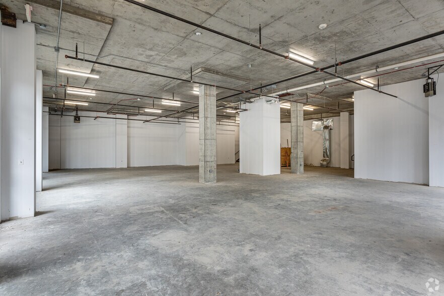 More Photos Of 650 H St NE, Washington Office For Sale