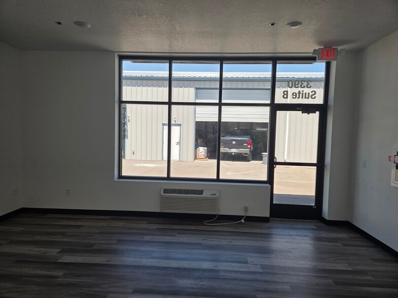 More Photos Of 3390 N Black Butte Ct, Nampa Industrial For Lease