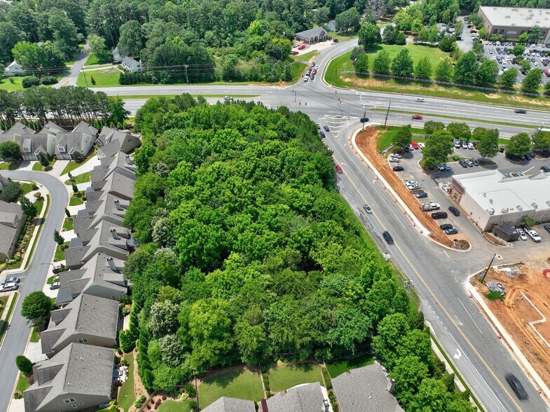 More Photos Of 1299 W Wylie Bridge Rd, Woodstock Land For Lease