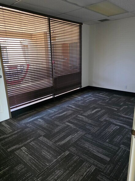 More Photos Of 17871 Santiago Blvd, Orange Medical For Lease