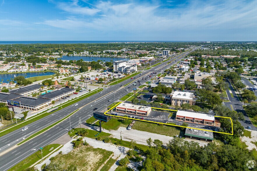 More Photos Of 2318 US Highway 19, Holiday Medical For Lease