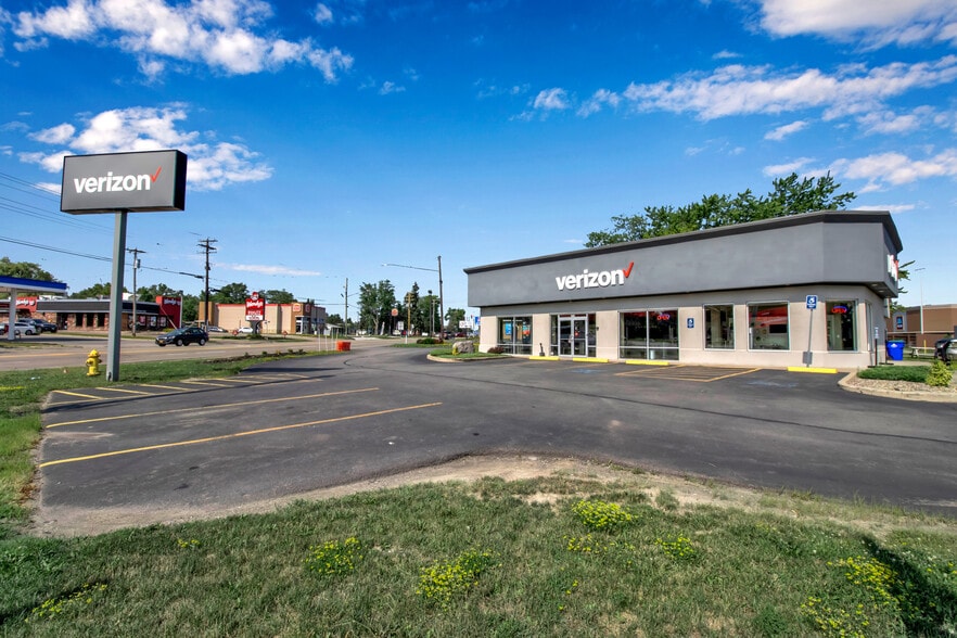 701 Orchard Park Rd, West Seneca, NY 14224 Storefront For Sale