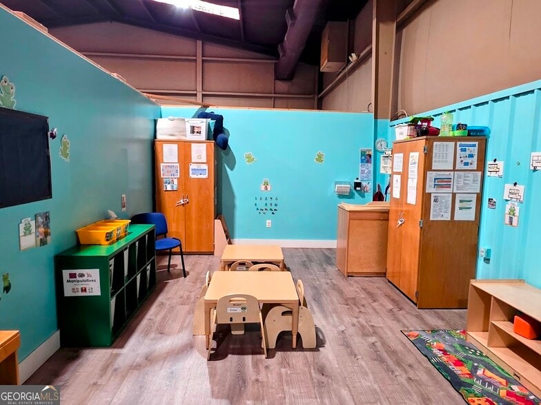 More Photos Of 745 W Moores Crossing Rd, Thomaston Sports And Entertainment For Sale