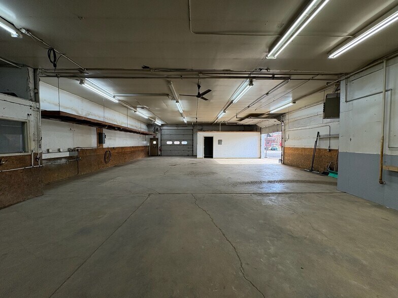 More Photos Of 33 N Brookside Ave, Endicott Warehouse For Sale