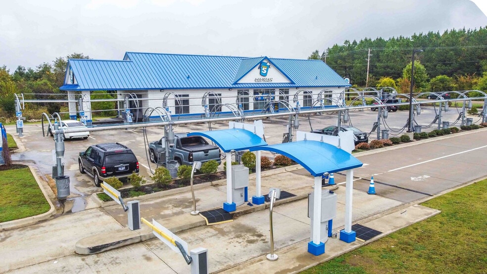 Primary Photo Of 10003 Macon Rd, Cordova Carwash For Sale