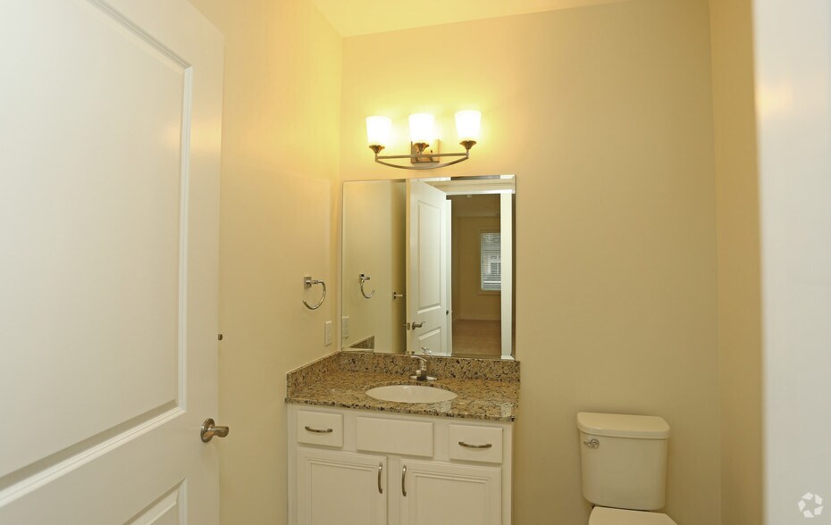 More Photos Of 14 Hudson Ave, Glens Falls Apartments For Lease