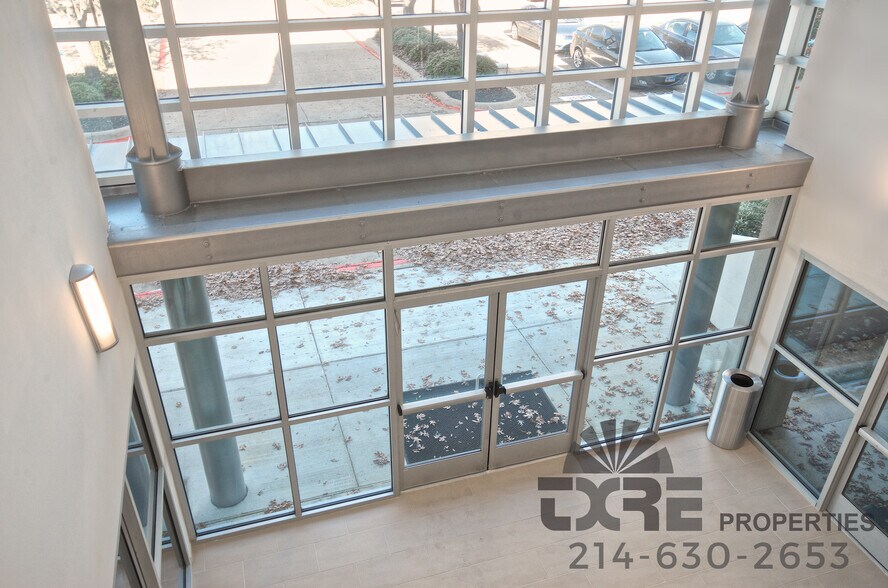 More Photos Of 300 Decker Dr, Irving Office For Lease