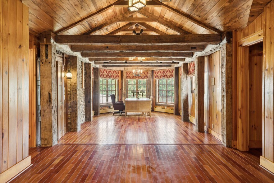 More Photos Of 1374 Peter Pond Rd, Ashland City Lodge Meeting Hall For Sale