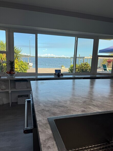 More Photos Of 6557 US Highway 1, Rockledge Flex For Sale
